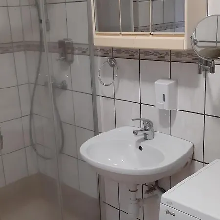 Apartament Park Guest *