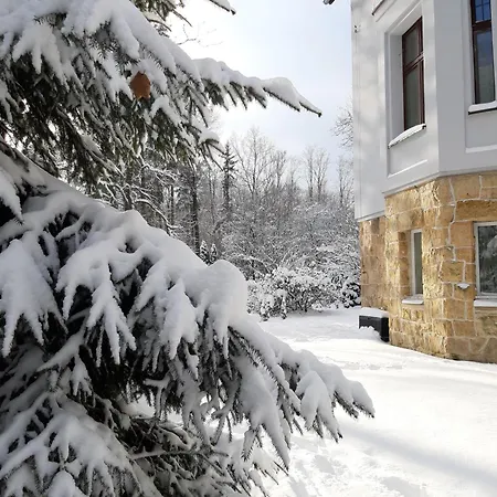 Apartament Park Guest *