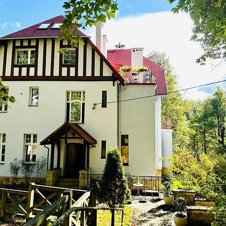 Spa Park Guest Apartment Dlugopole-Zdroj
