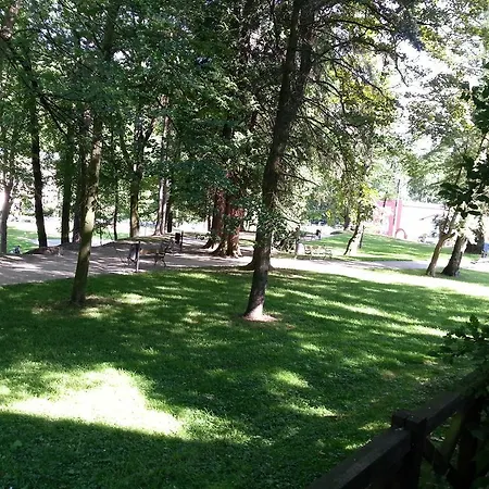 Apartament Park Guest Długopole-Zdrój