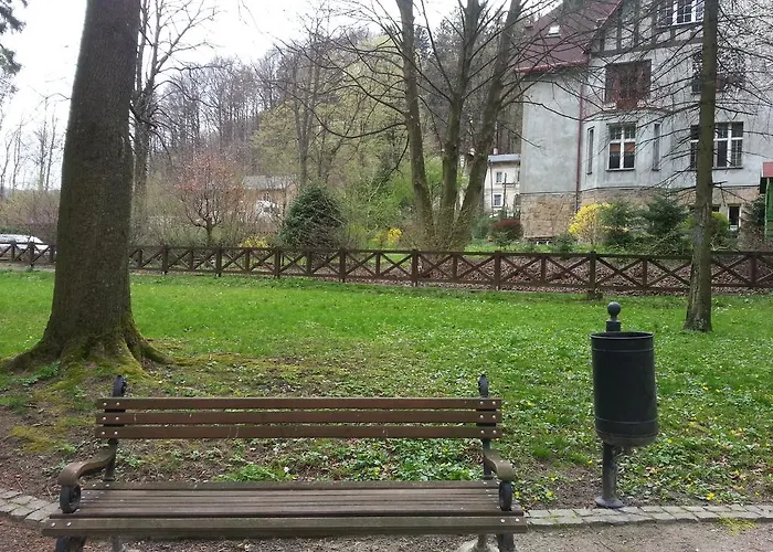 Park Guest شقة Długopole-Zdrój